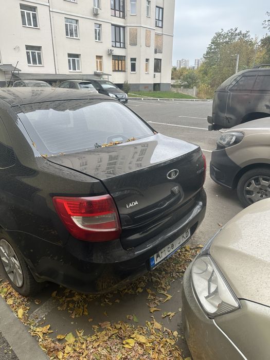 LADA Granta 2016 • 1.6 бензин • МКПП