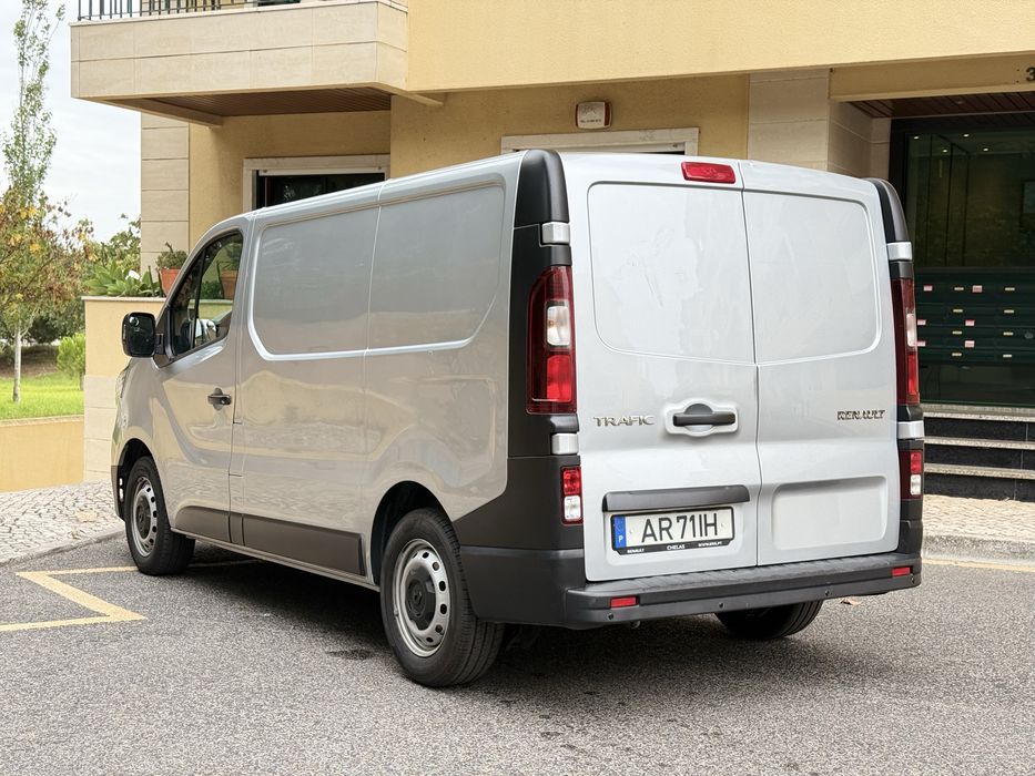 Renault Traffic 2.0 Blue L1H1 130cv Nacional