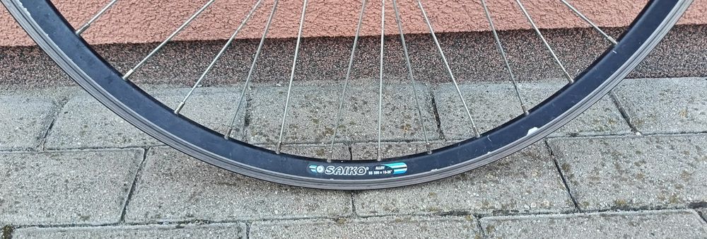 Przednia obręcz rowerowa Saiko 26