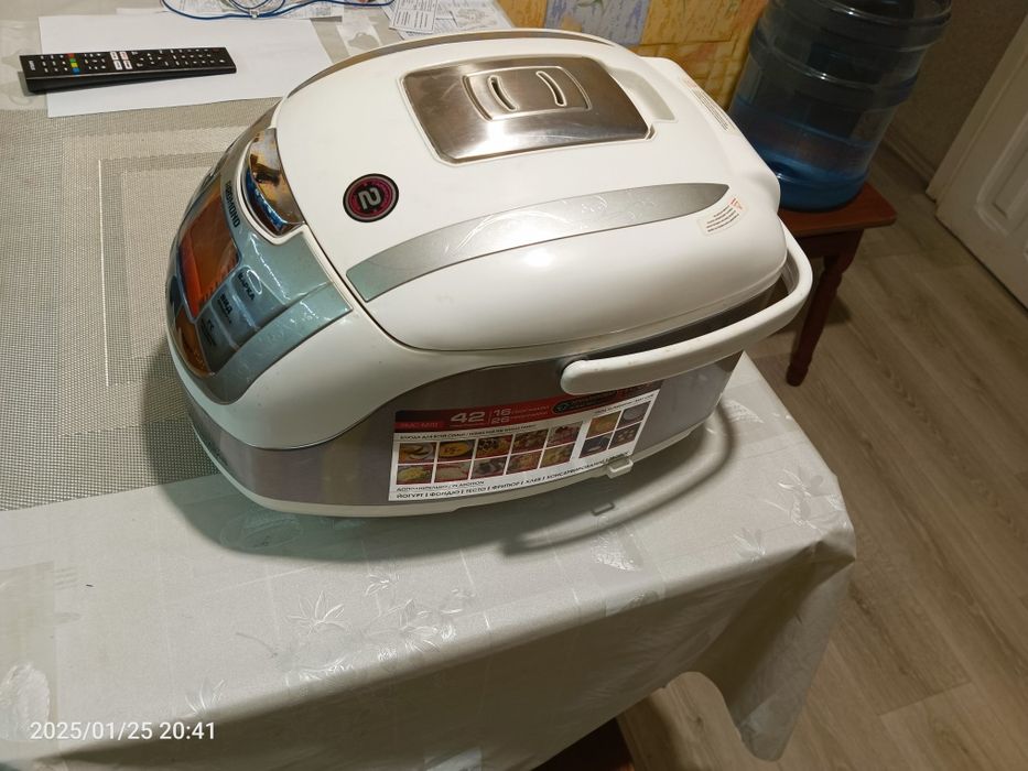 Мультиварка Redmond RMC-M70