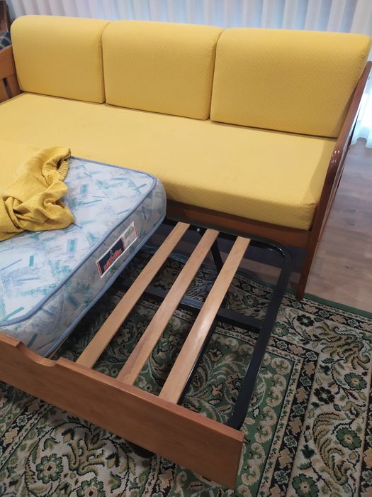 Sofá cama       .