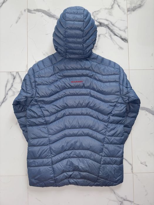 Мікропуховик - вітровка Mammut