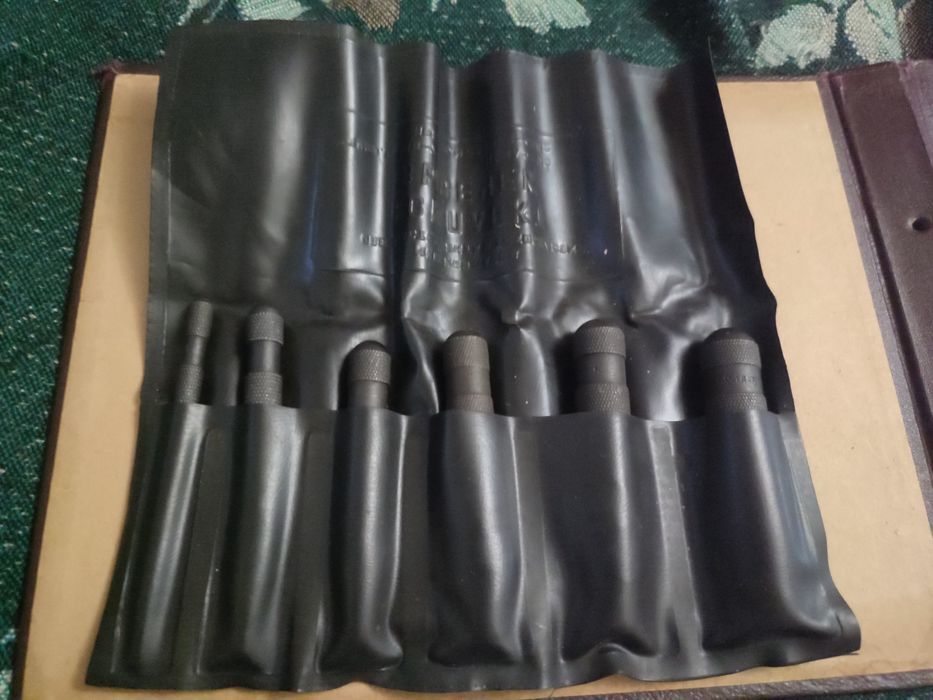 Комплект высечек