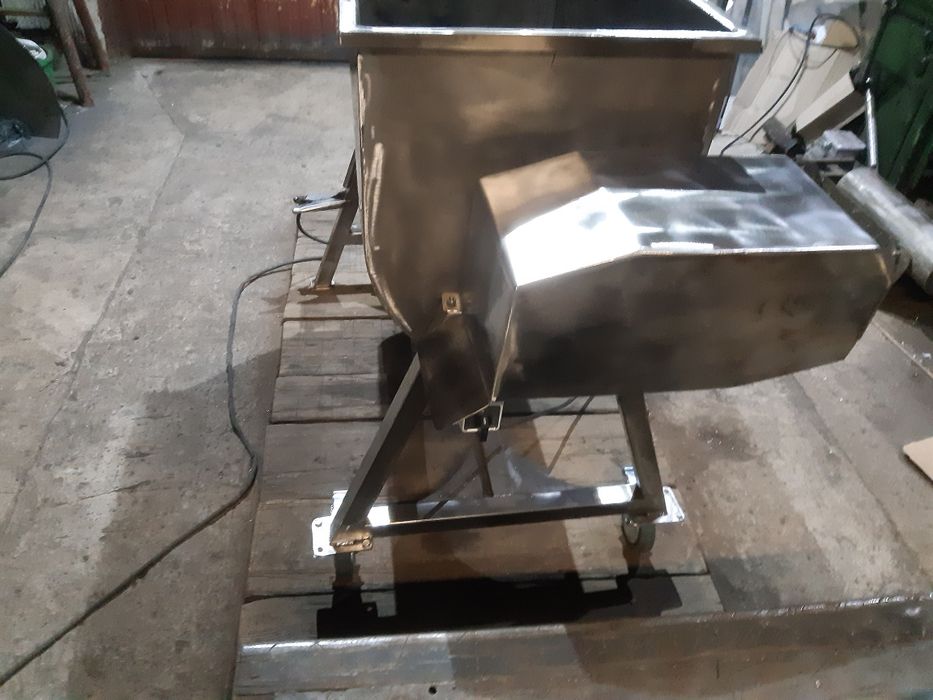 Mieszałka do mięsa 80kg 120 L