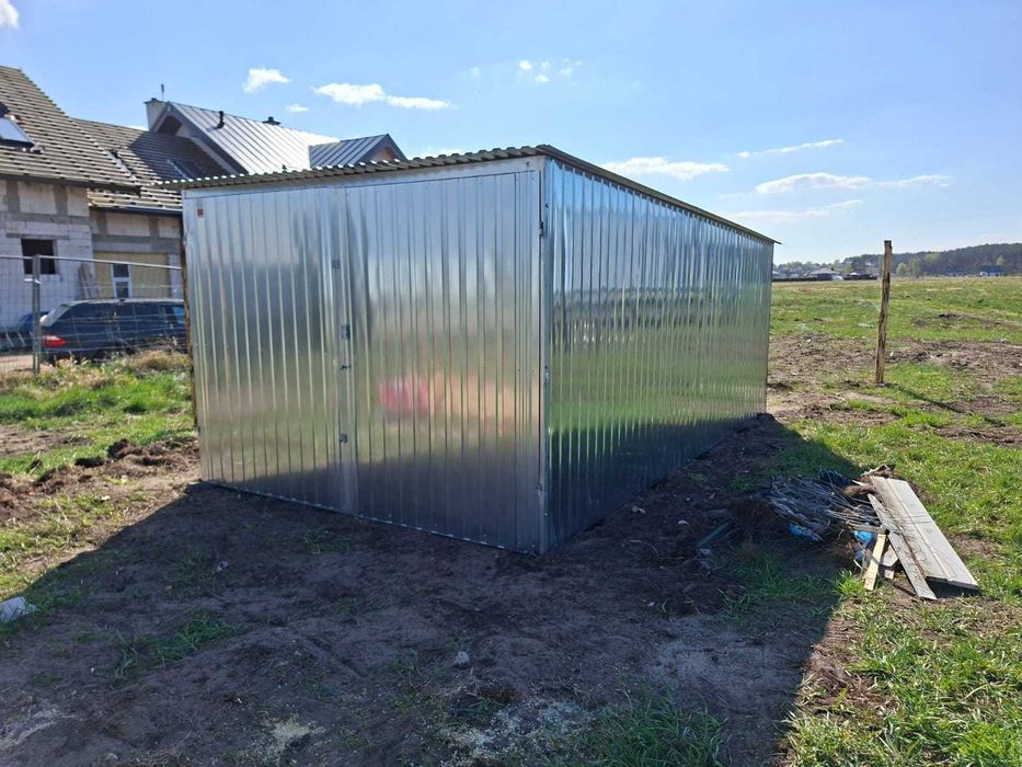 Garaż blaszany 3m na 5m Blaszak na budowę Garaże blaszane 3x5 3x6 3x7 4x5 4x6 4x7 Producent