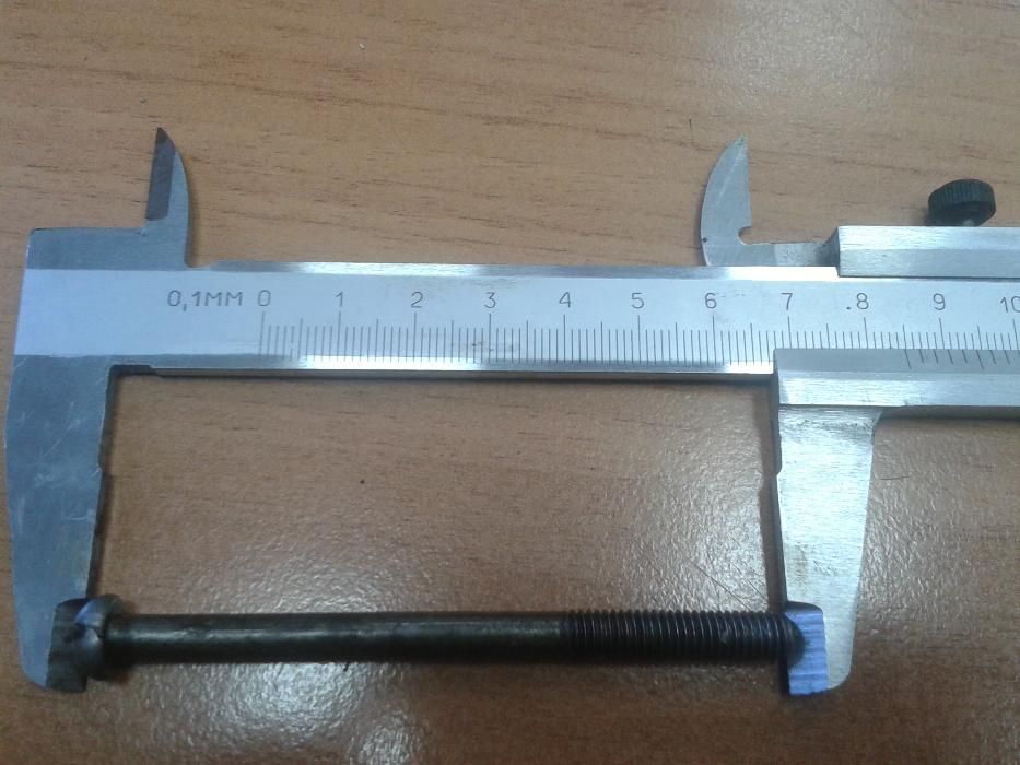 Болты под отвертку 16 кг