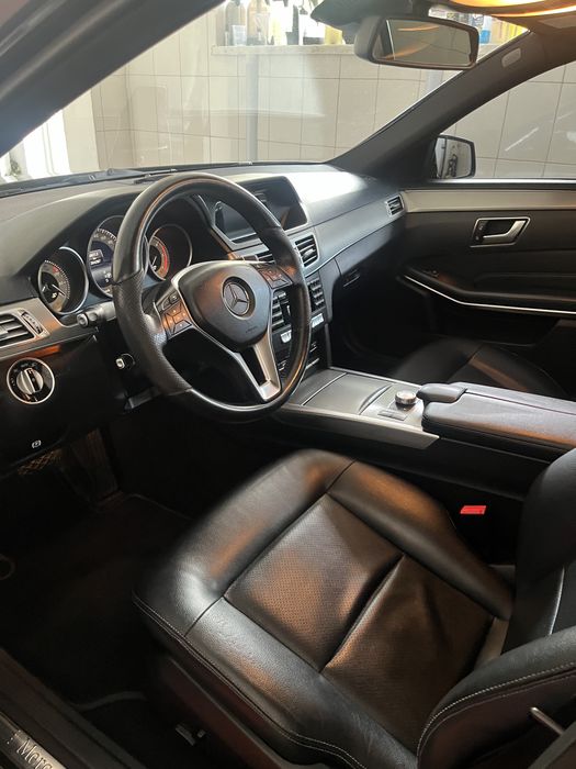 Mercedes-Benz W212(FL) 2014 года.