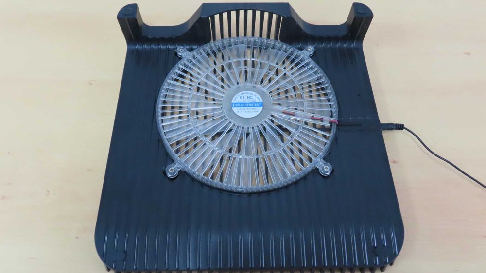 Base ventilada -  Fellowes para PC de 15 polegadas