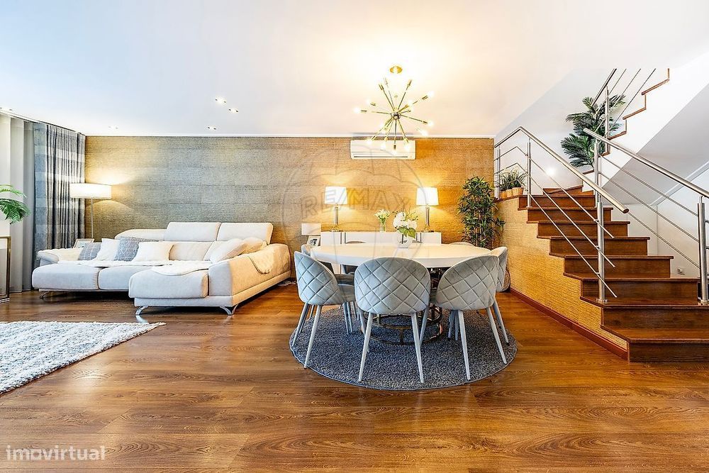Apartamento T4 para venda