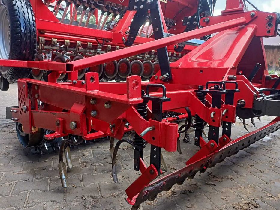 Zestaw uprawowo siewny Kverneland m-drill PRO talerzowy