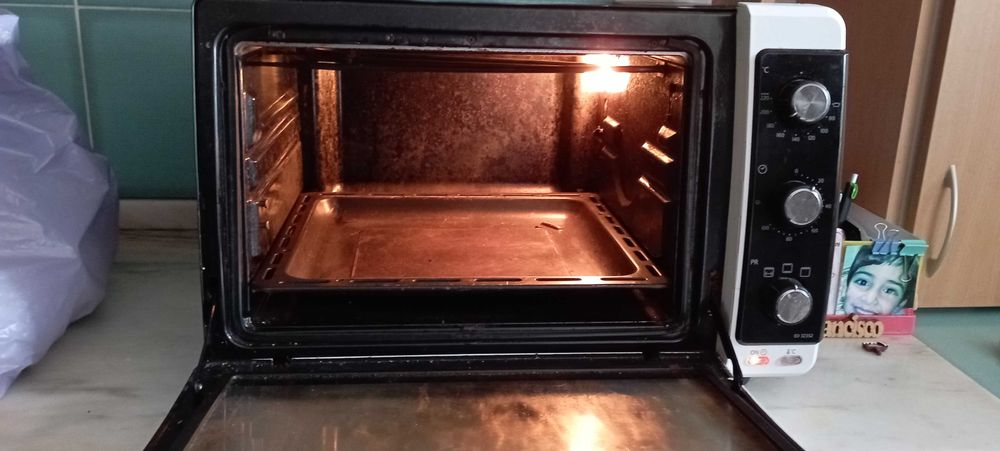 Forno Delonghi 32 litros EO32352