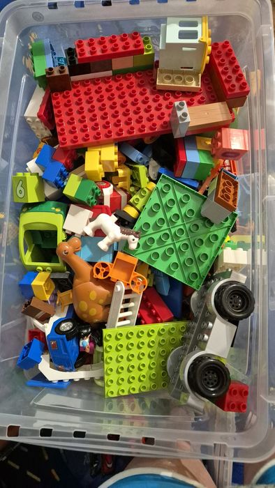 Duży zestaw Lego Duplo.