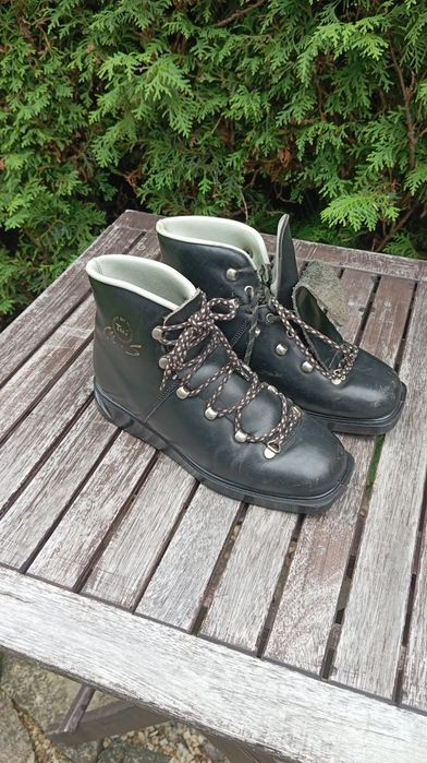 Buty do nart roz 36  retro vintage