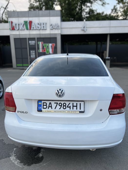 VW Polo продам  2013