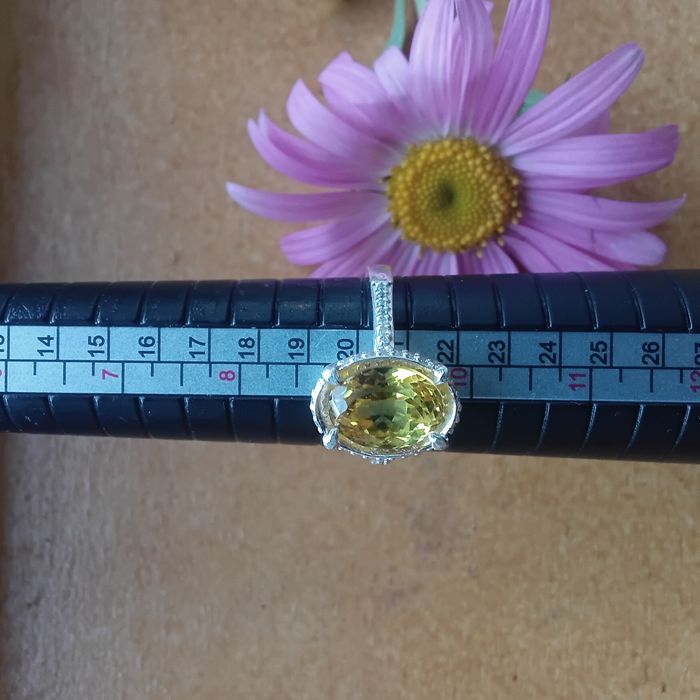 Anel em Prata com Safira Certificada