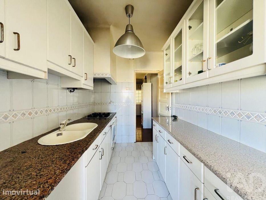 Moradia geminada T3 em Peniche de 70 m2