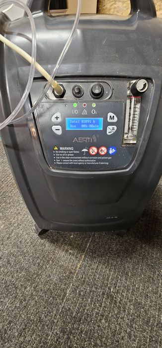 Koncentrator tlenu AE-5W używany. Stan bdb.