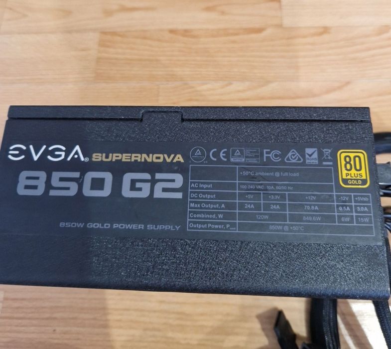 EVGA 850W 80PLUS GOLD Блок живлення 8(6+2)+8(6+2)відеокарта Стан гарний