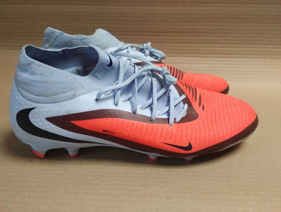 buty piłkarskie korki 46 Nike