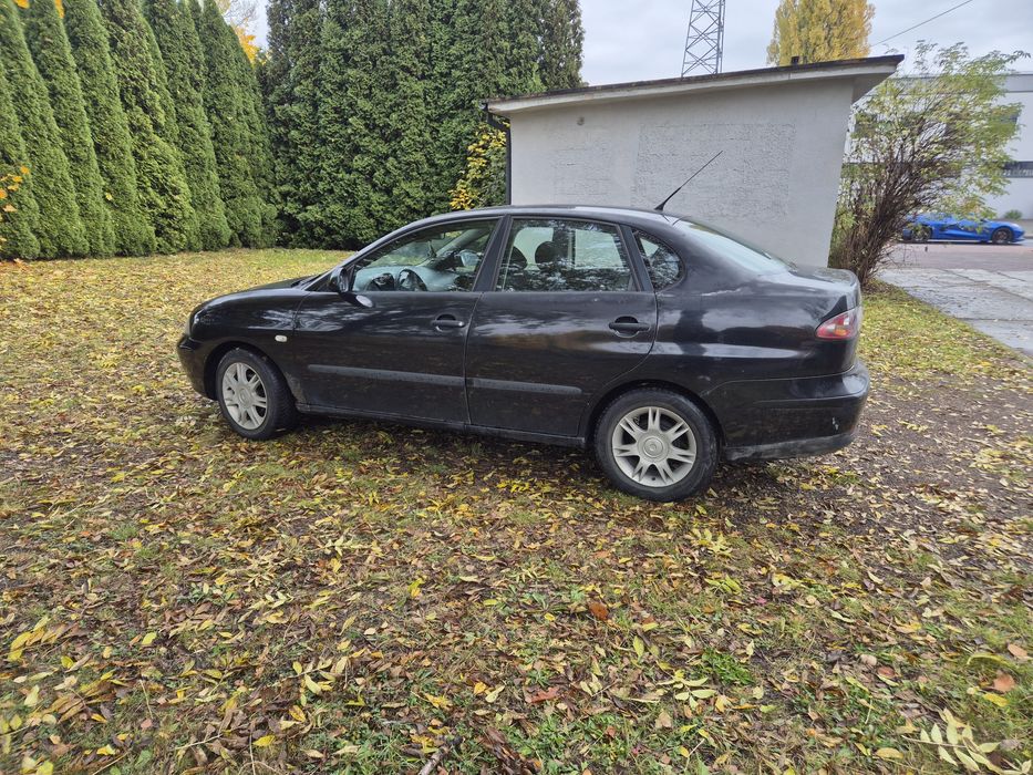 Seat cordoba benzyna