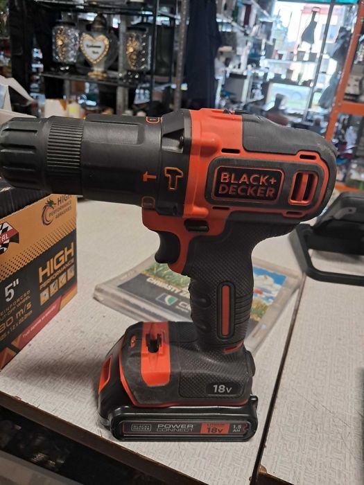 Sprzedam wiertarke Black decker 18v
