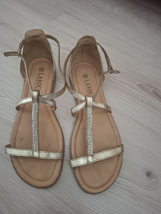 Buty letnie sandały lasocki 39