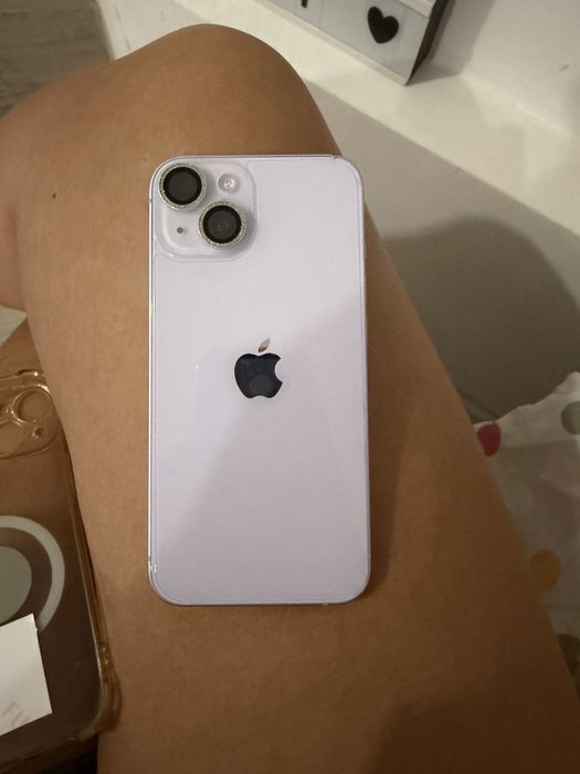 Iphone 14 lilas