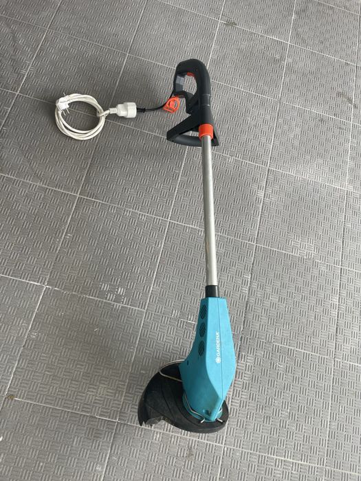 Aparador Eléctrico Gardena D-89079 ClassicCut