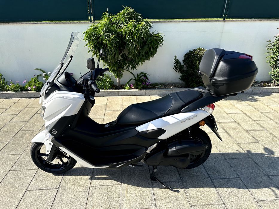 Yamaha NMAX 125 com Pack Urban