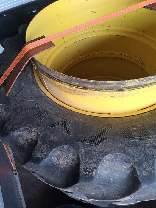 Klamry Kola blizniacze 650/65R42