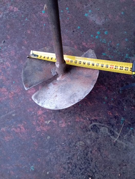 Бур вила граблі коса пилка ручна сокира