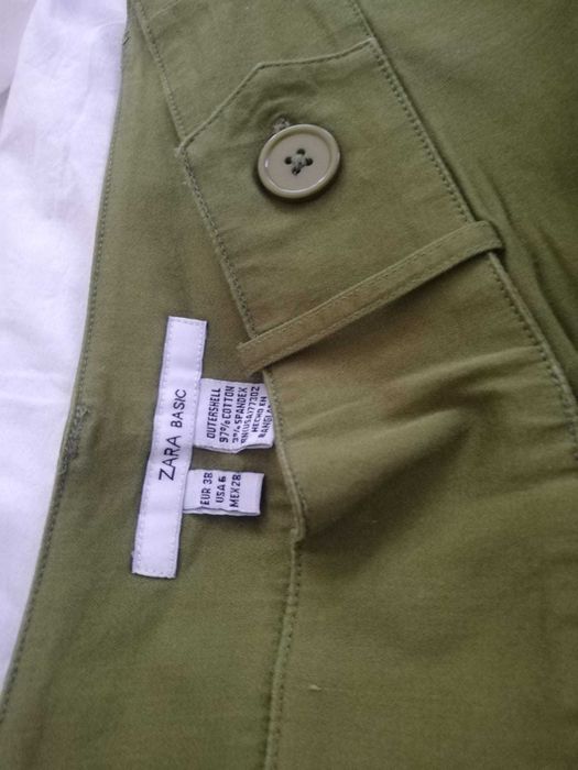 Calça zara verde, como nova, veste 38