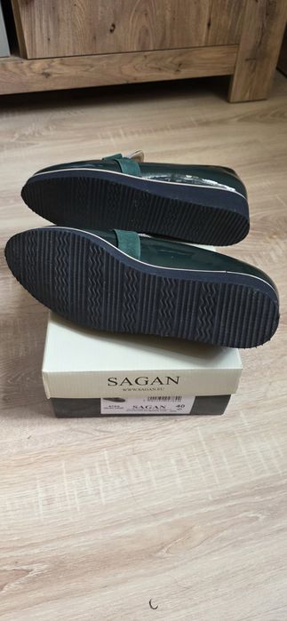Półbuty damskie SAGAN zielone lakierowane rozm. 40