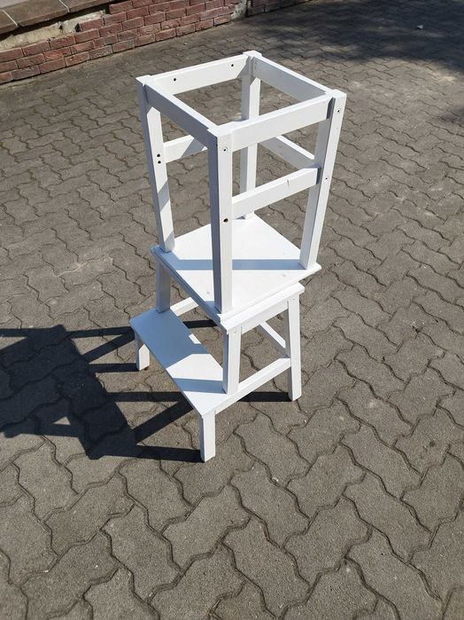 Pomocnik kuchenny dla dziecka, używany.