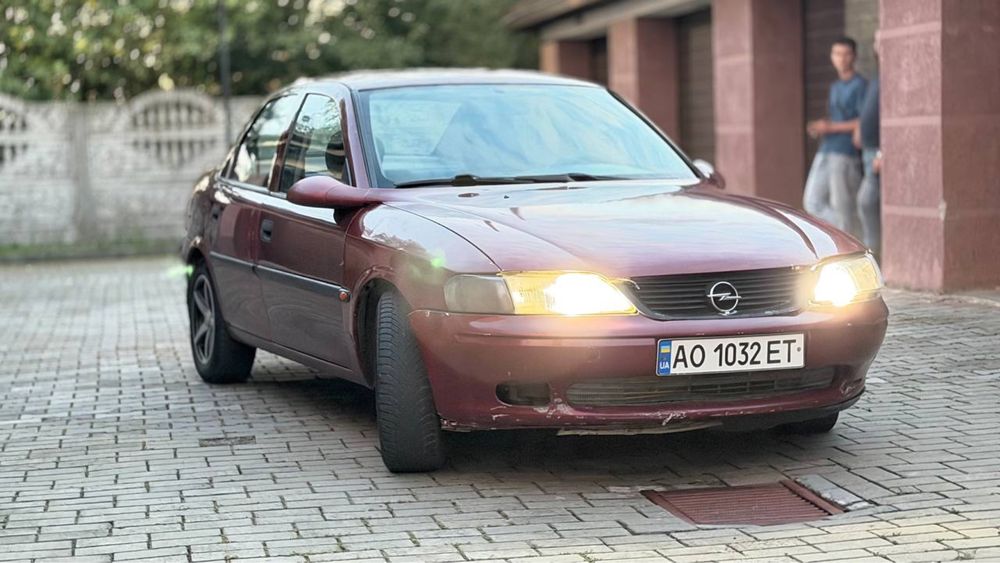 Opel Vectra B.