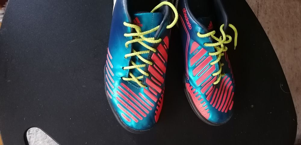 Adidas predator r.39