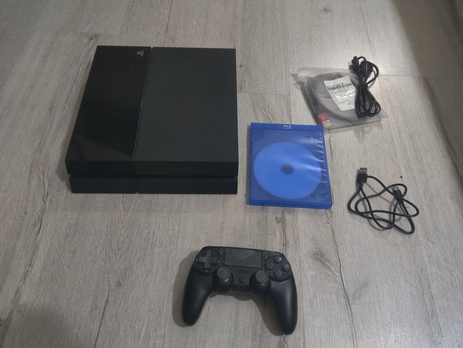 Sony playstation 4 FAT 12.02 HDD 500 GB + Много игр
