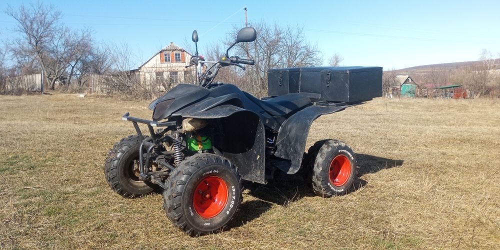 Продам квадроцикл 250