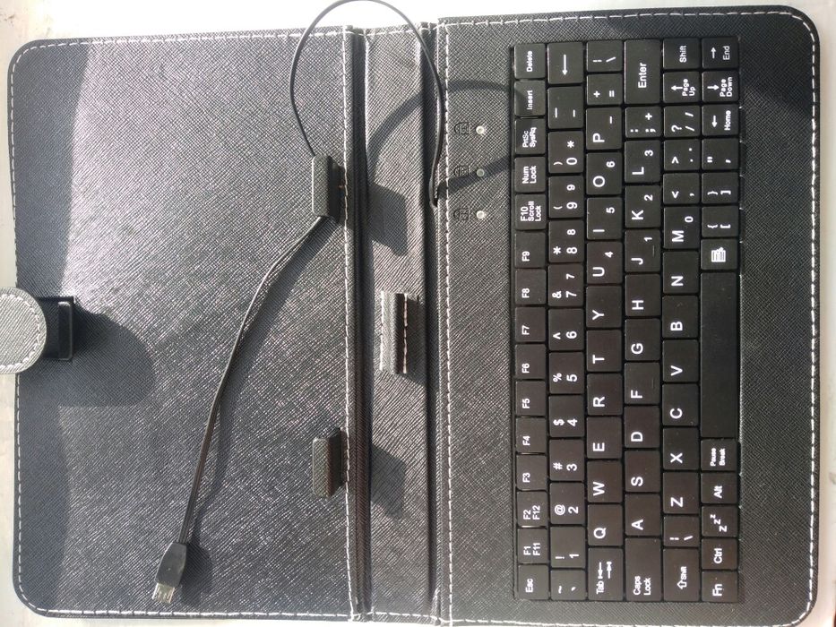 Провідна клавіатура-чохол для планшета Esperanza
