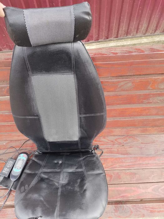 Масажорна накидка на крісло