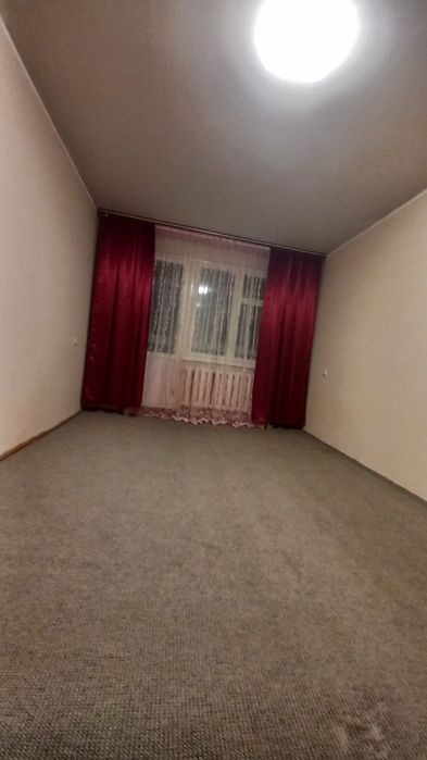 Терміново здаю простору 2-х кімн.кв-ру, Центр.