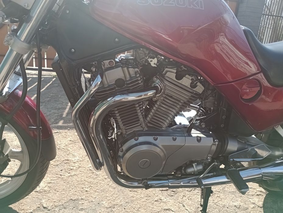 Мотоцикл Suzuki VX800