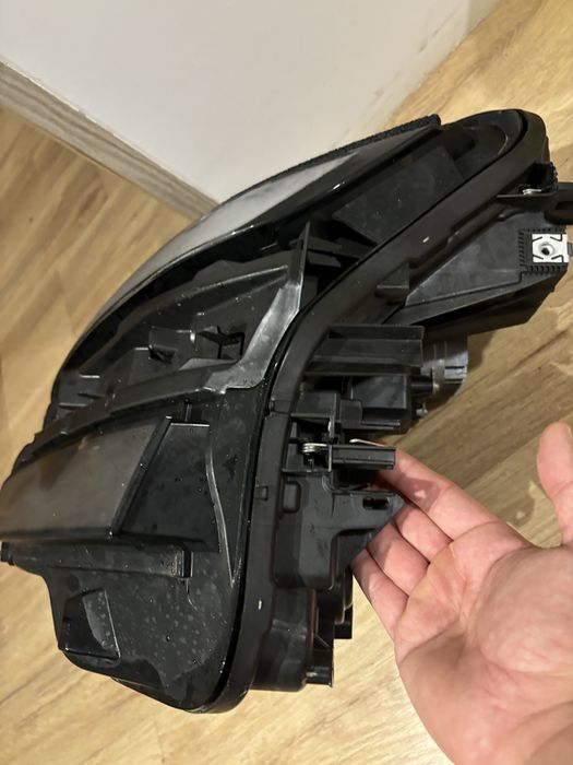 Фара ліва Tesla Juniper 2025 1918350-00-D