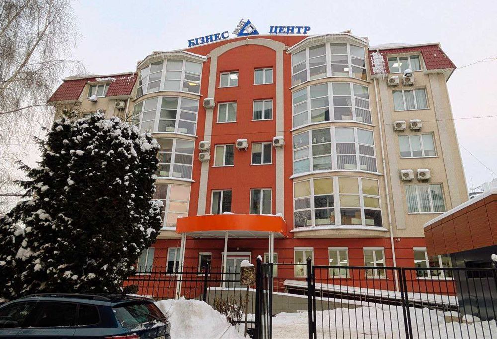 Оренда офіса 27 кв м в центрі Рівного.