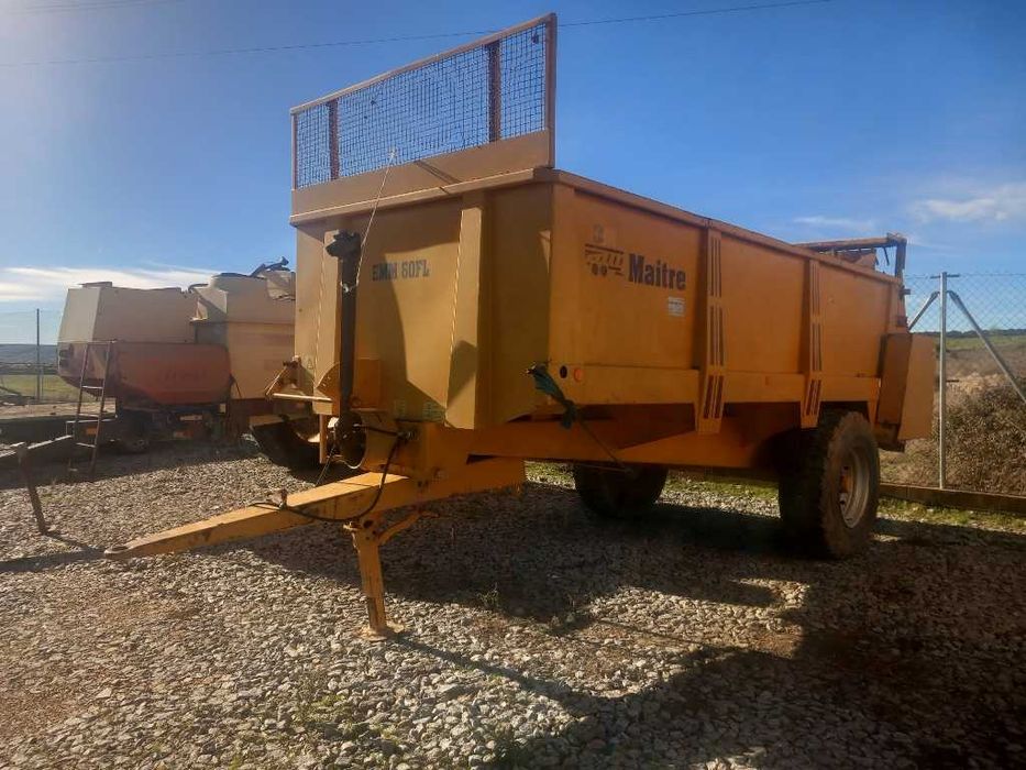 Reboque espalhador maitre de 8,5T