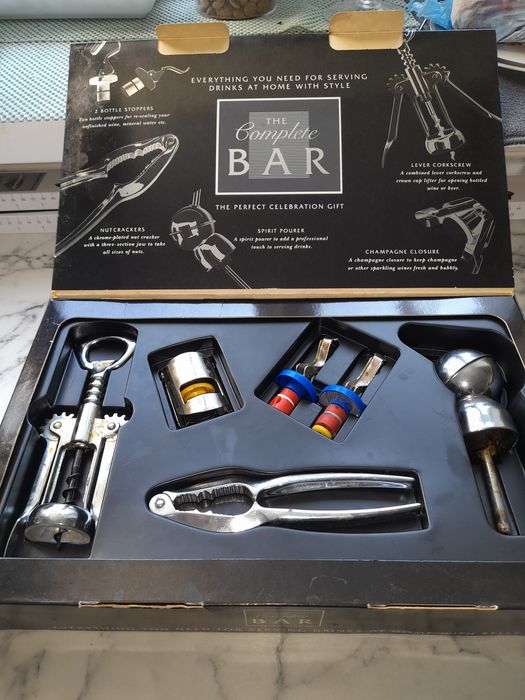 Набор для бару, часи нові.