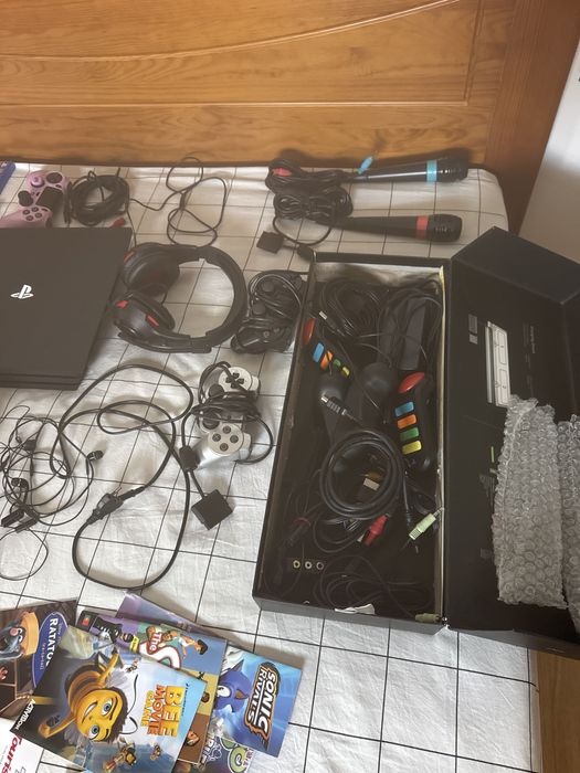 PSP 4 + PSP2 + PSP PORTATIL + todos os extras