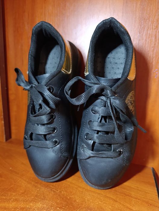 Кроссовки туфли на девочку Версаче 34 р