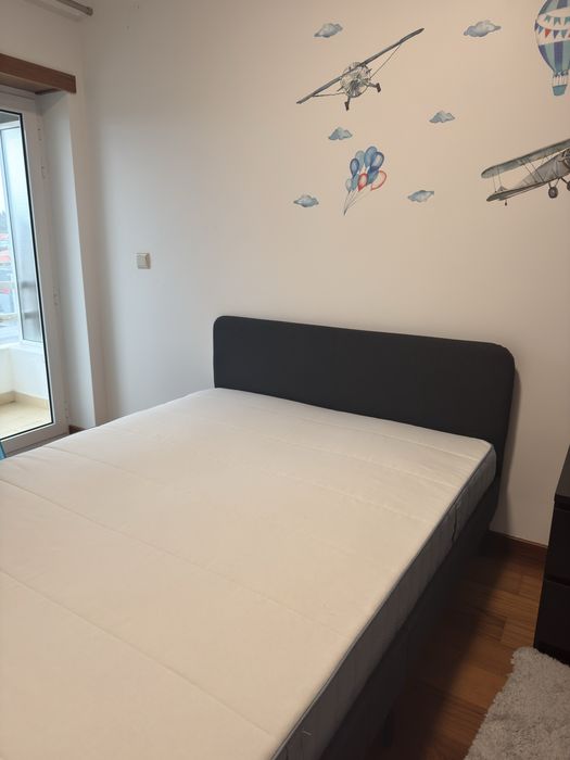 Cama e Colchão Ikea