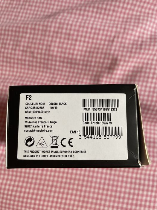 F2 phone in box...63824212453635122